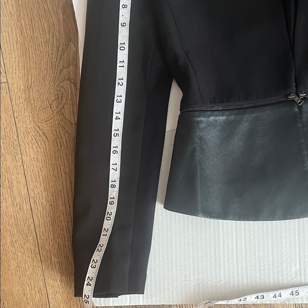 BCBGMaxAzria Black Jacket with Leather Accents removable zipper shoulder pads - Picture 10 of 12